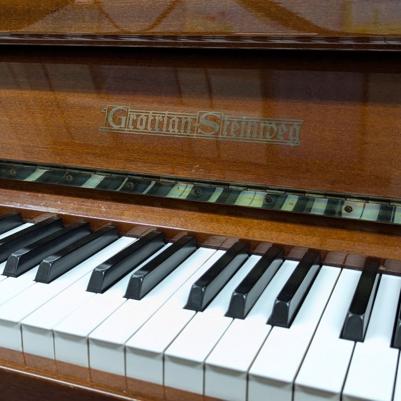 Grotrian Steinweg upright Piano in Mahogany – Gallery image – Roberts Pianos Oxford