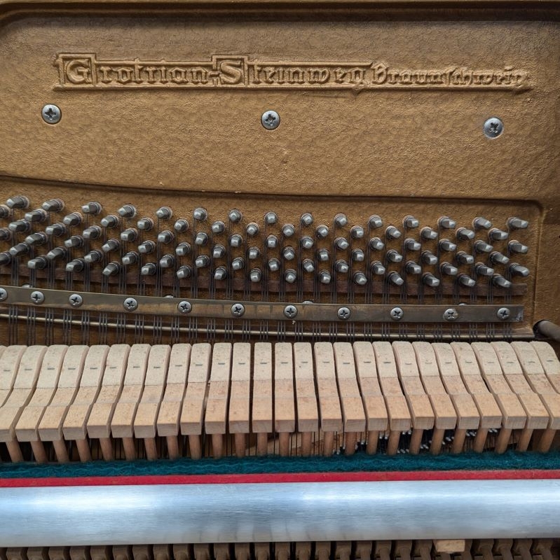 Grotrian Steinweg upright Piano in Mahogany – Gallery image – Roberts Pianos Oxford