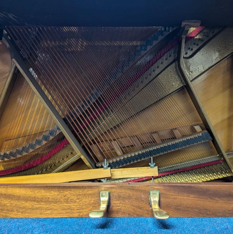 Welmar 110 upright Piano in Mahogany – Gallery image – Roberts Pianos Oxford