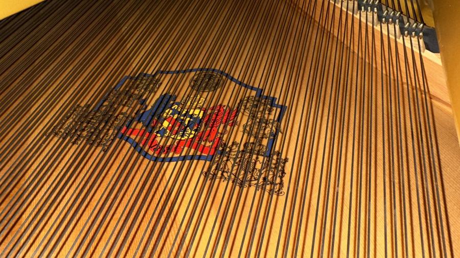 Grotrian Steinweg 192 grand Piano in black – Gallery image – Roberts Pianos Oxford