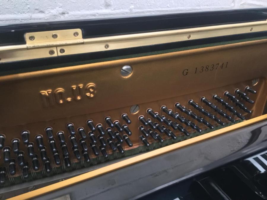 Yamaha U3G upright Piano in Black polyester – Gallery image – Roberts Pianos Oxford