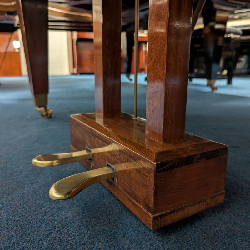 Bluthner VII grand Piano in Rosewood – Gallery image – Roberts Pianos Oxford