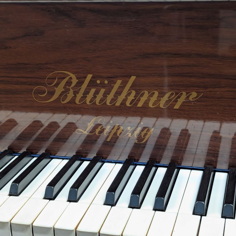 Bluthner VII grand Piano in Rosewood – Gallery image – Roberts Pianos Oxford