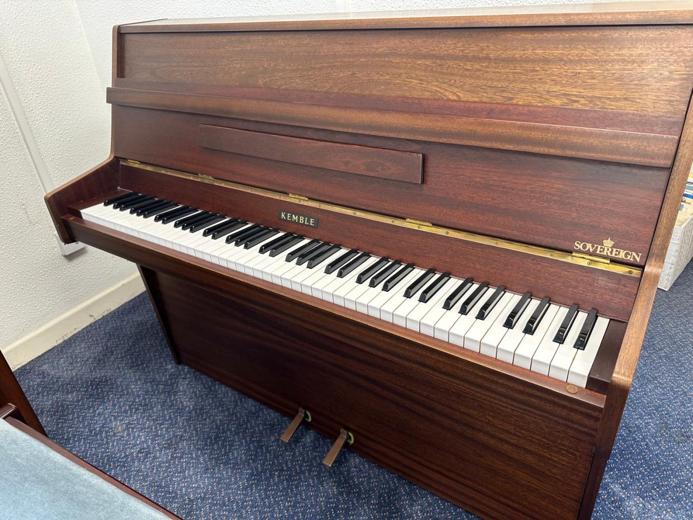 Kemble Sovereign upright Piano in crown cut mahogany – Featured image – Roberts Pianos Oxford