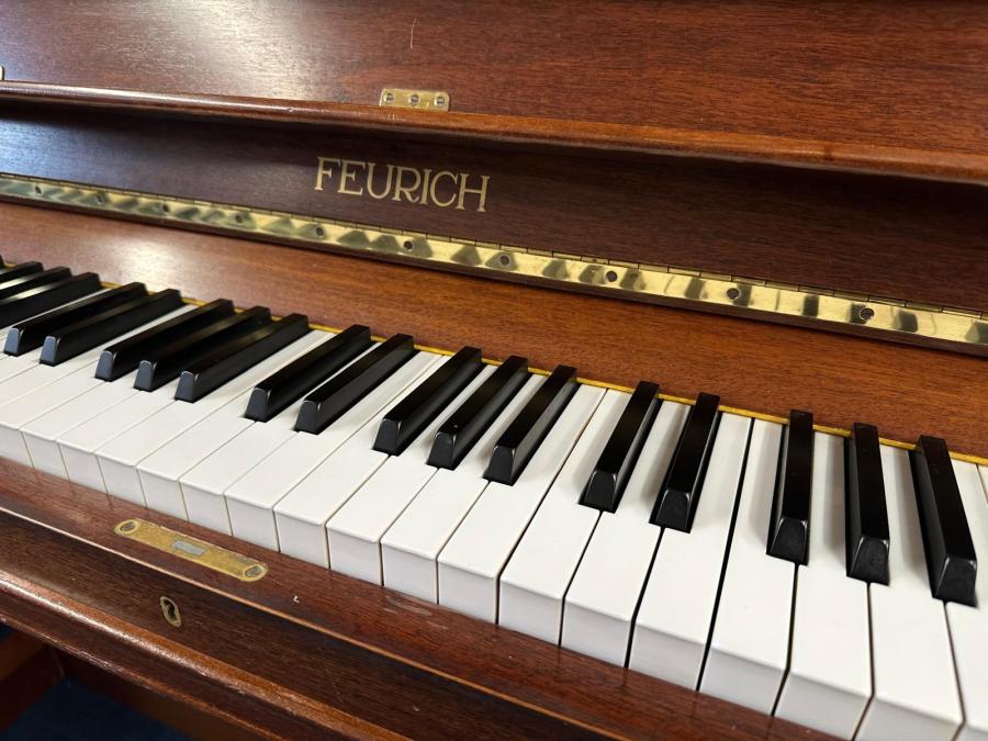 Feurich 123 upright Piano – Gallery image – Roberts Pianos Oxford