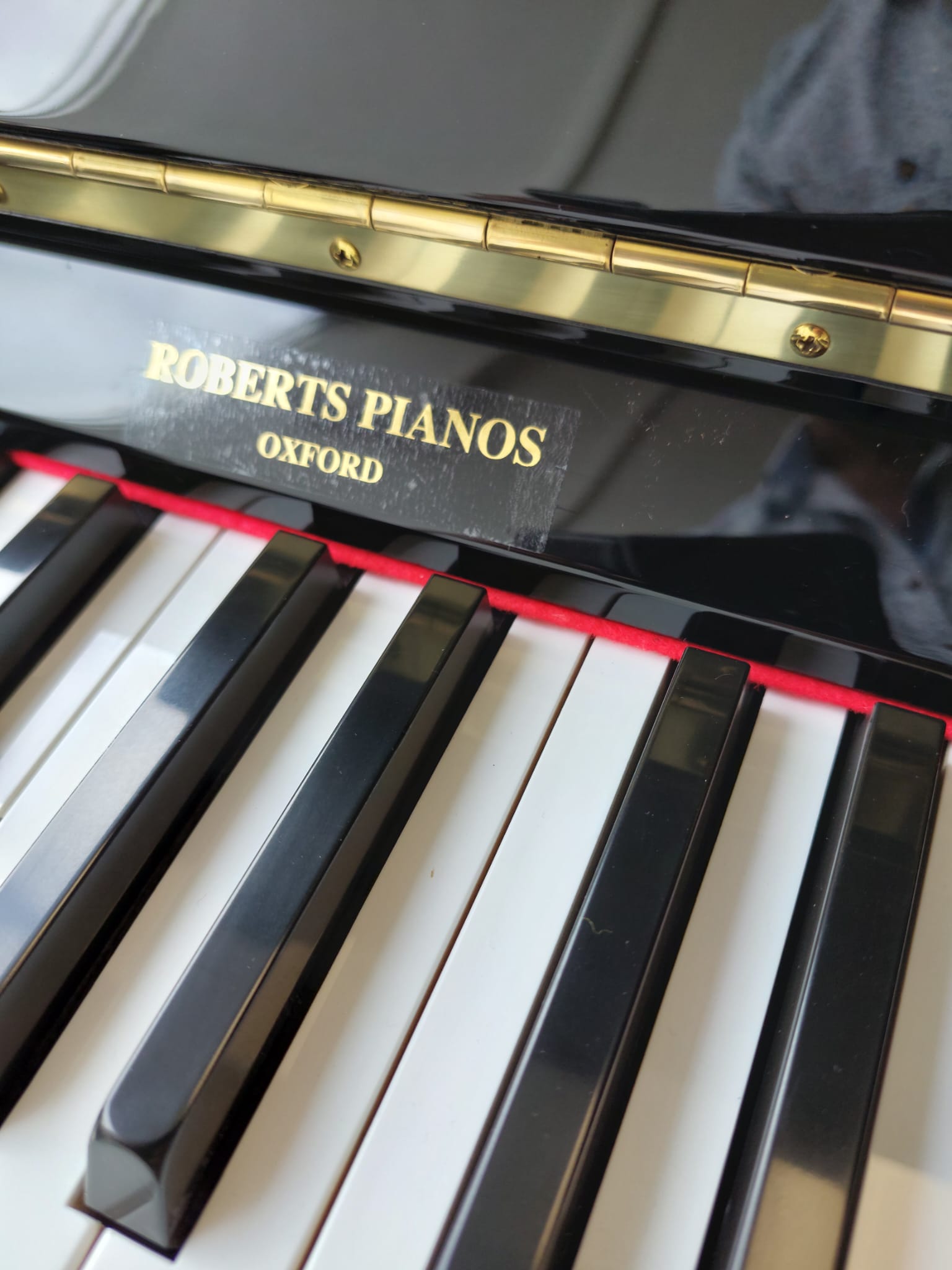 Yamaha U3A Upright Piano in Black Polyester – Gallery image – Roberts Pianos Oxford