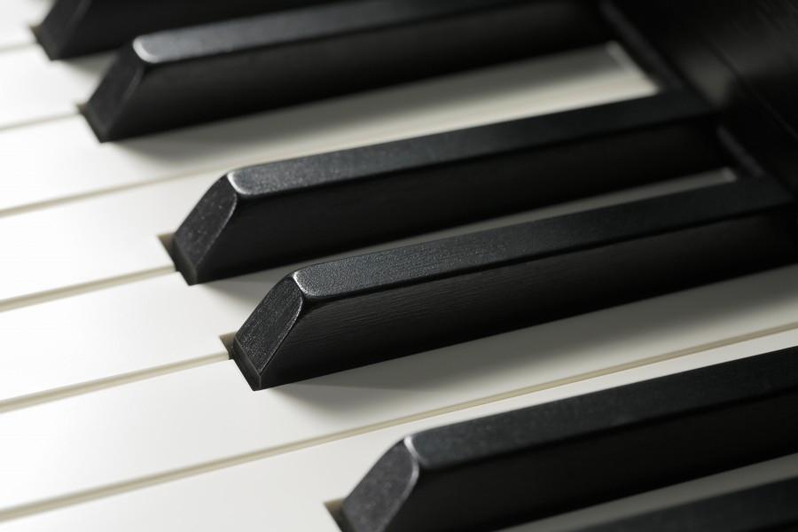 Kawai CA 97 Digital Piano – Gallery image – Roberts Pianos Oxford