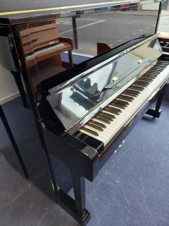 Yamaha U1M Upright Piano in Black Polyester – Inventory thumbnail – Roberts Pianos Oxford