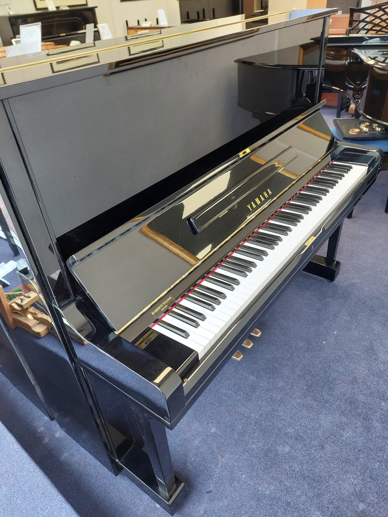 Yamaha U3H