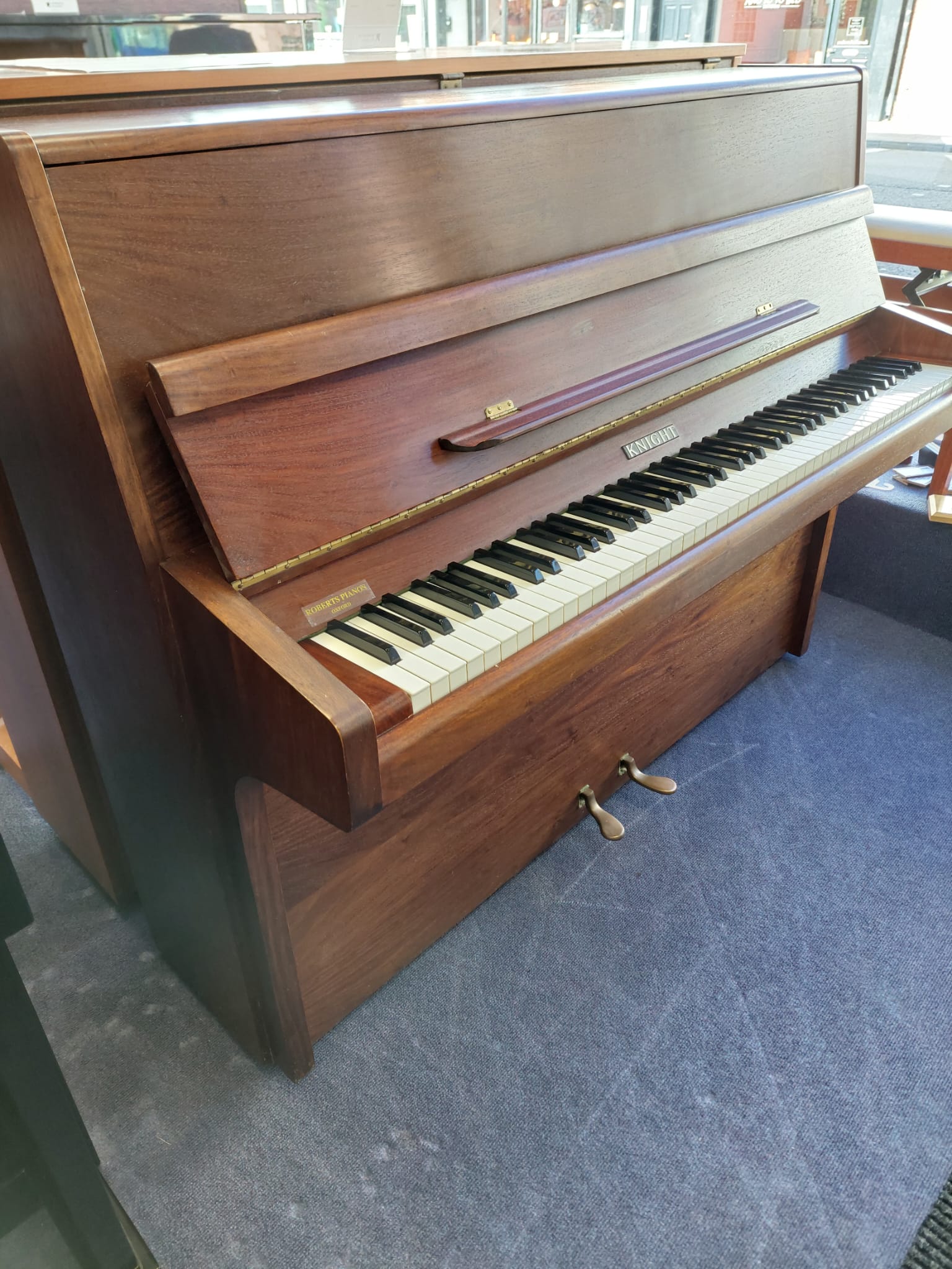 Knight K10 Upright Piano in Mahogany – Similar instrument – Roberts Pianos Oxford