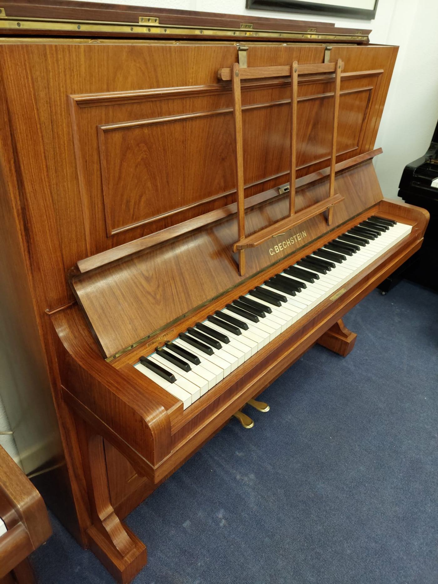 Beschtein 10 Upright Piano in Rosewood – Featured image – Roberts Pianos Oxford