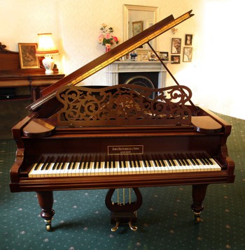 Brinsmead, John piano