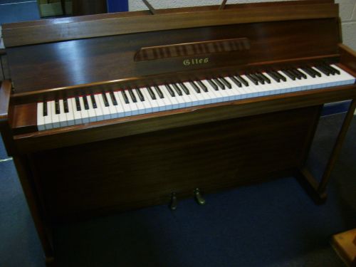 Giles piano
