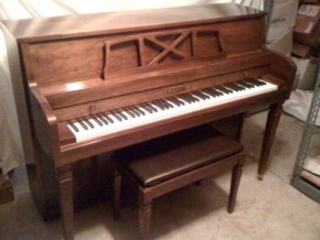 Kimball piano