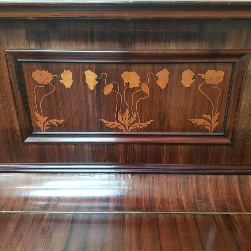 Sold Kaps piano