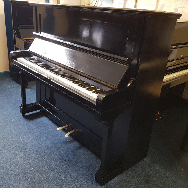 Sold Kaps piano