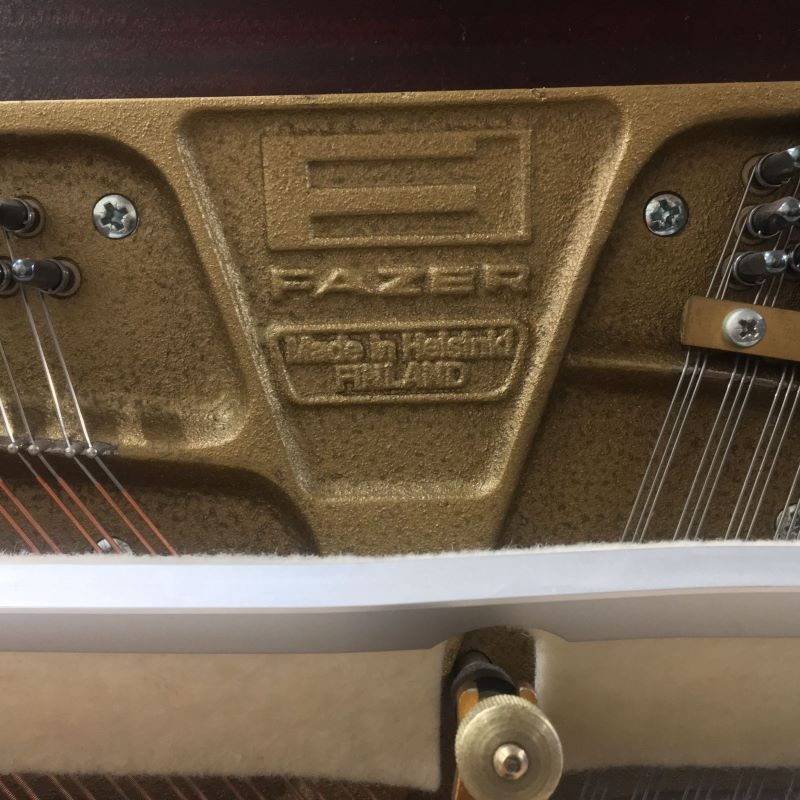 Sold Fazer piano