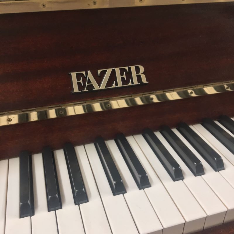 Sold Fazer piano